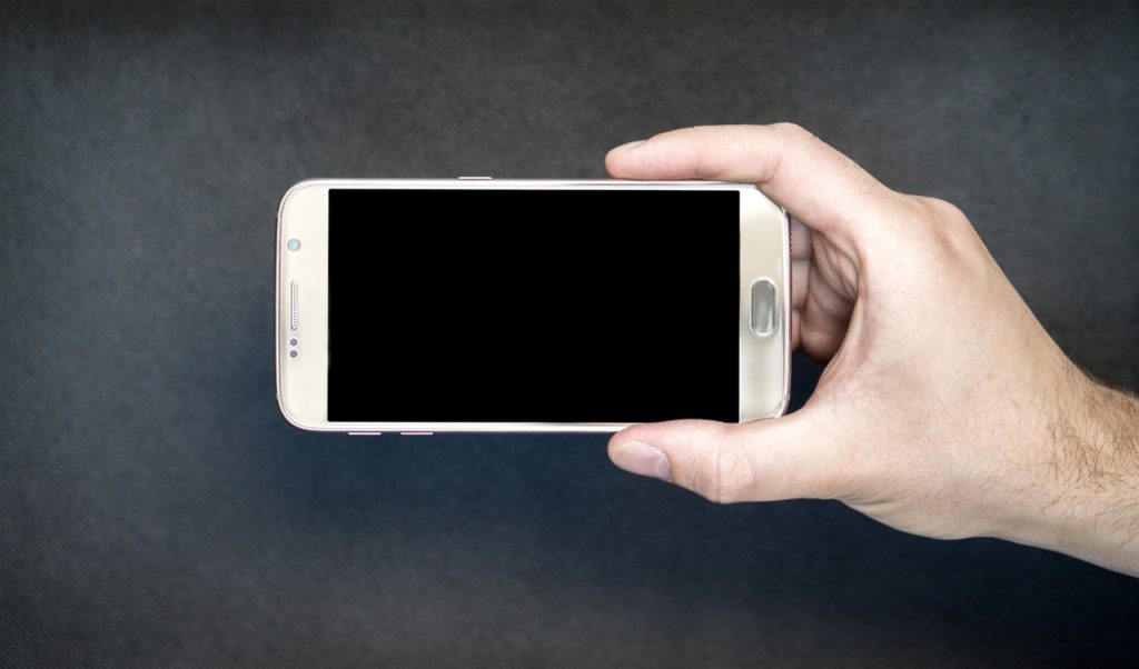 Reasons to Choose Android Over Other Smartphones